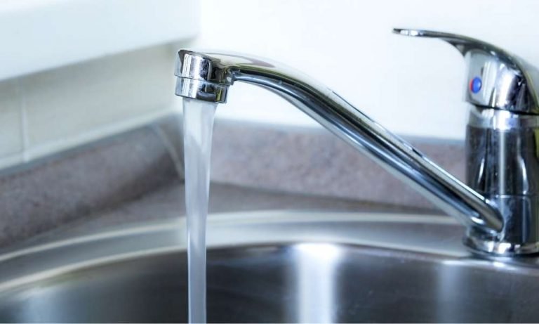 How To Clean Kitchen Faucet In Easy Steps Home Guide