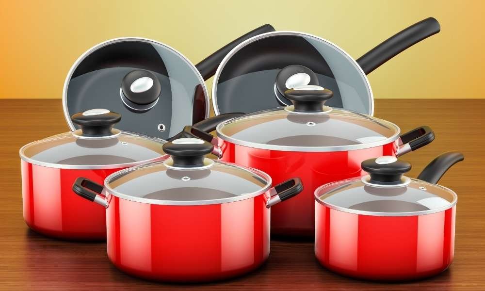 To clean Aluminum Utensils, Pots and Pans