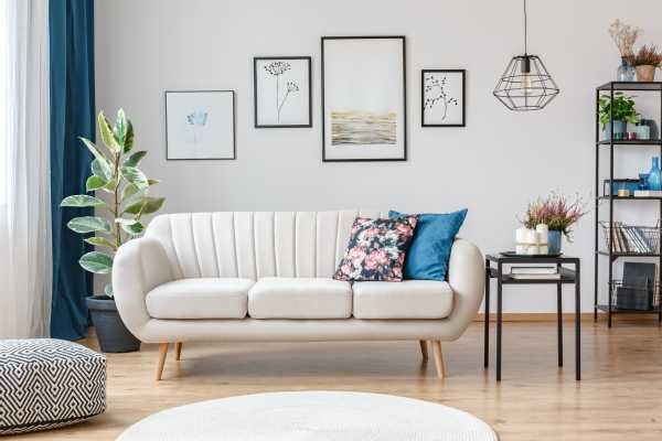 How to Place a Sofa in a Small Living Room