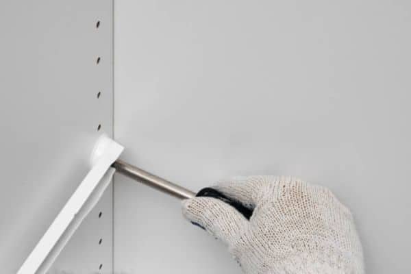 How To Remove Plastic Shelf Clips