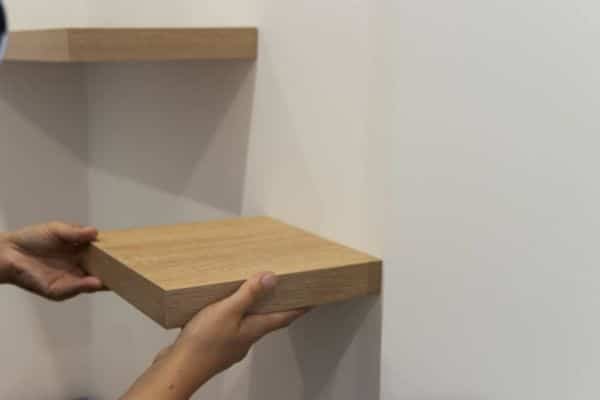 What Are Floating Shelves?