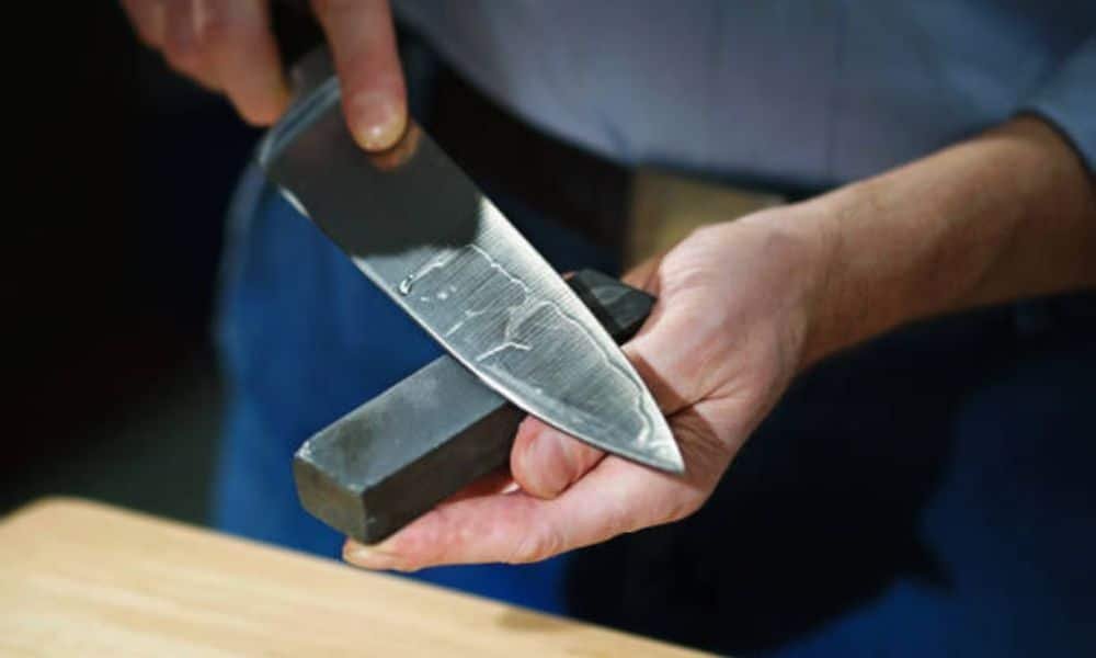 How To Care For A Carbon Steel Knife