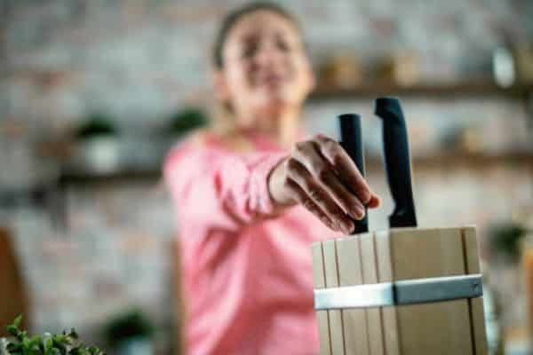 How To Secure A Knife Block On Countertop: Step-by-Step