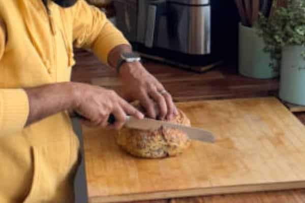 How to Use a Serrated Knife (a.k.a. Bread Knife)