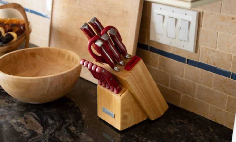 Where To Put Knife Block In Kitchen