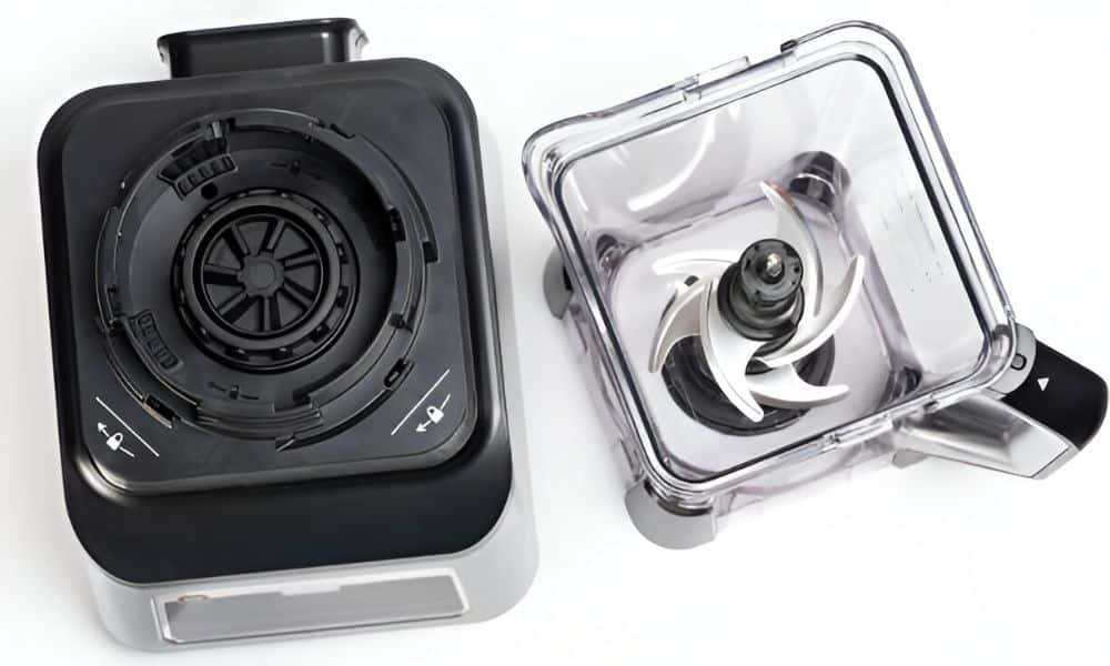 How To Open Lid On Ninja Blender