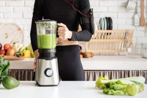 04. Blend until smooth
