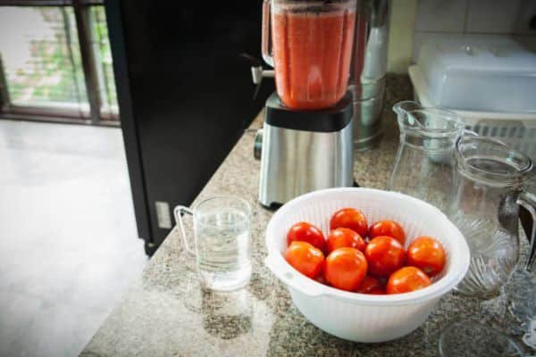 Step 1: Select and Prep Tomatoes to Make Tomato Juice in a Blender