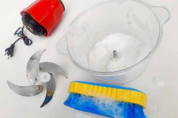 Deep Cleaning Once a Week (For a Sparkling Blade)