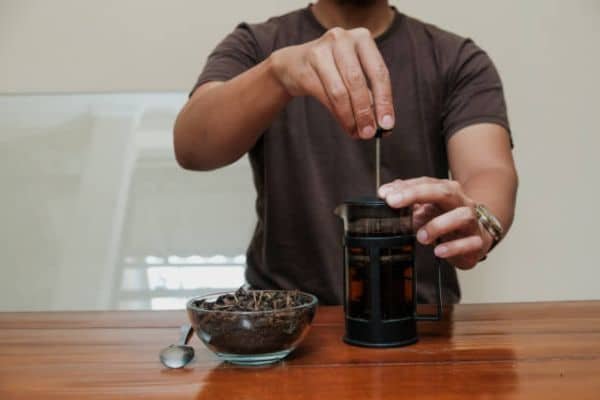 5 Common Mistakes Causing Weak French Press Coffee
